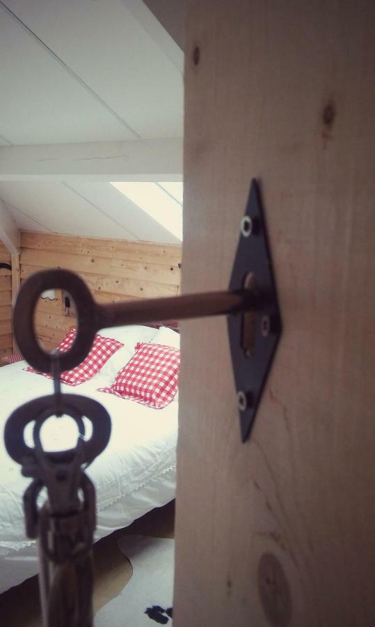 Bed and Breakfast Njoy-Uithof à La Haye Extérieur photo