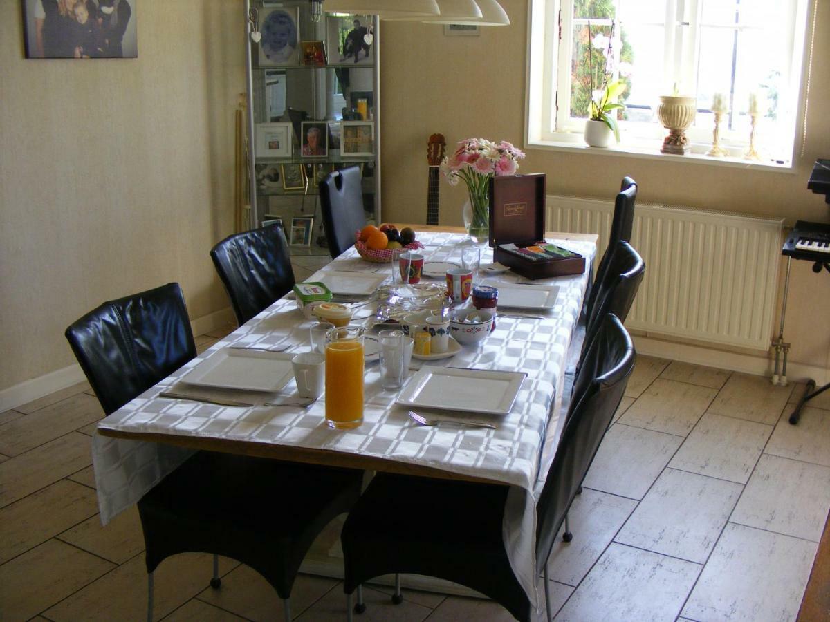 Bed and Breakfast Njoy-Uithof à La Haye Extérieur photo